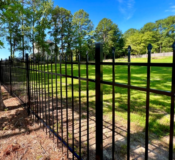 Why Wrought Iron & Aluminum Metal Fencing in Atlanta Make a Great Choice